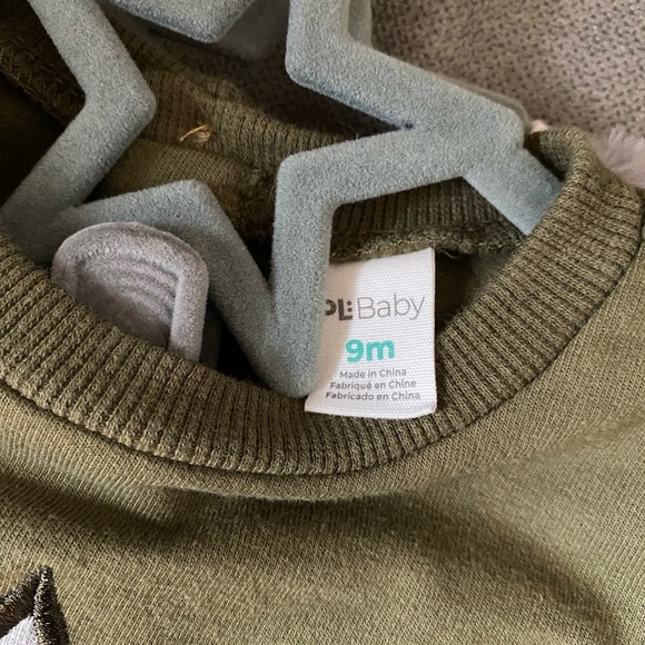 NEVER WORN BABY SWEATSUITS - Picture 10 of 10